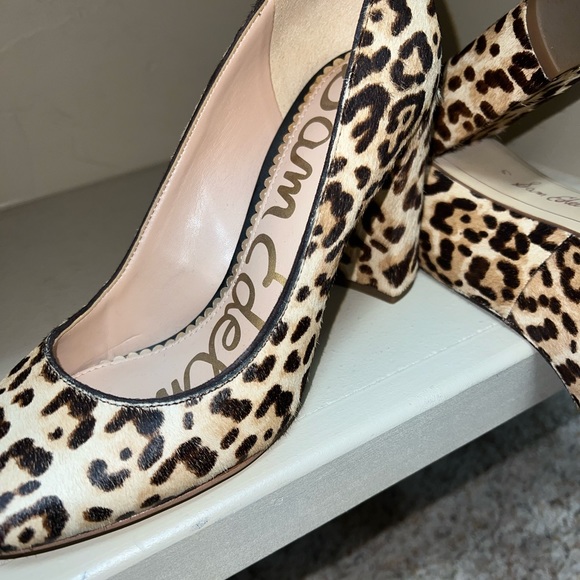 NEW Sam Edelman Leopard Print Heels - Picture 2 of 8
